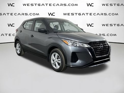 Used 2025 Nissan Kicks Play S image 37