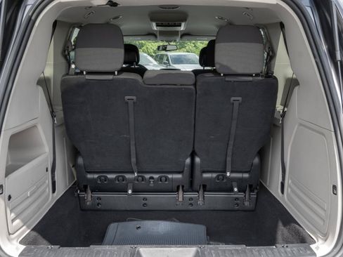 Used 2017 Dodge Grand Caravan SE w/ Power Window Group FWD image 20