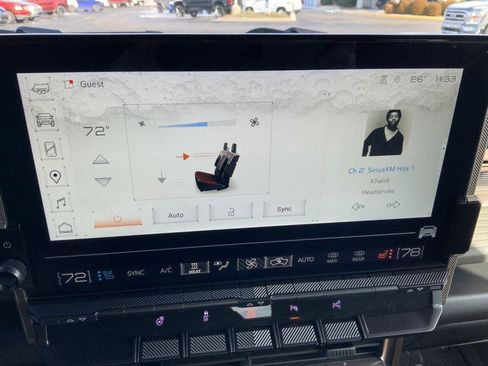 New 2025 GMC Hummer EV 3X image 44