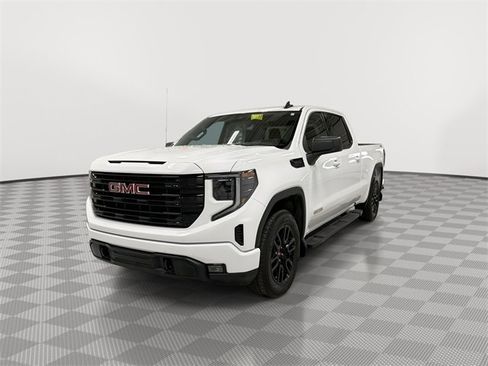Certified 2025 GMC Sierra 1500 Elevation w/ LPO, GMC Protection Package image 4