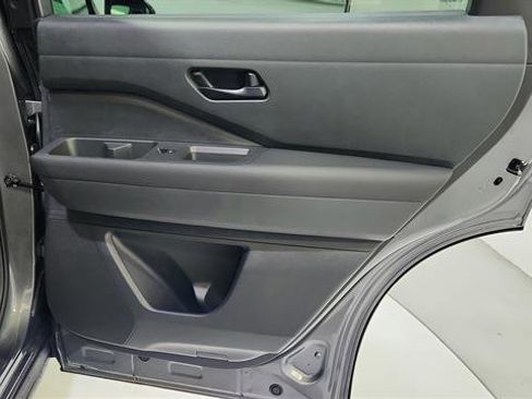 New 2026 Nissan Pathfinder SV image 33