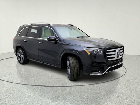 New 2026 Mercedes-Benz GLS 450 4MATIC image 4