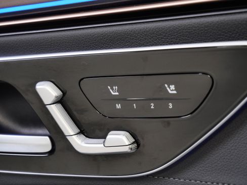 Certified 2023 Mercedes-Benz EQE 350+ 4MATIC Sedan image 31
