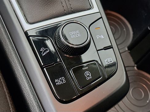 Used 2025 Kia Sportage LX FWD image 24