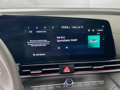 Used 2024 Hyundai Elantra SEL w/ Convenience Package FWD image 15