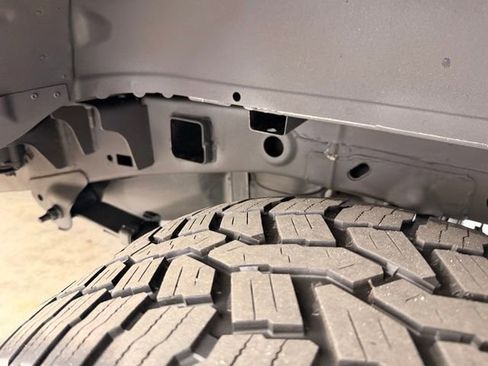 Used 2017 Ford F150 Lariat AWD/4WD image 15