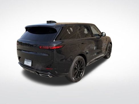 New 2026 Land Rover Range Rover Sport Dynamic SE AWD/4WD image 8