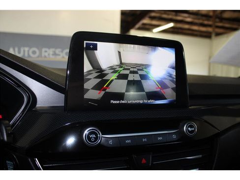 Used 2025 Ford Escape ST-Line image 36