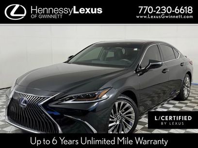 Used 2021 Lexus ES 300h w/ Accessory Package 2