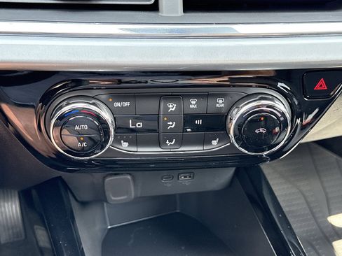 New 2026 Chevrolet Trax LT FWD image 23
