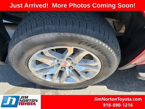 Used 2019 GMC Sierra 1500 SLT w/ SLT Premium Plus Package AWD/4WD image 3