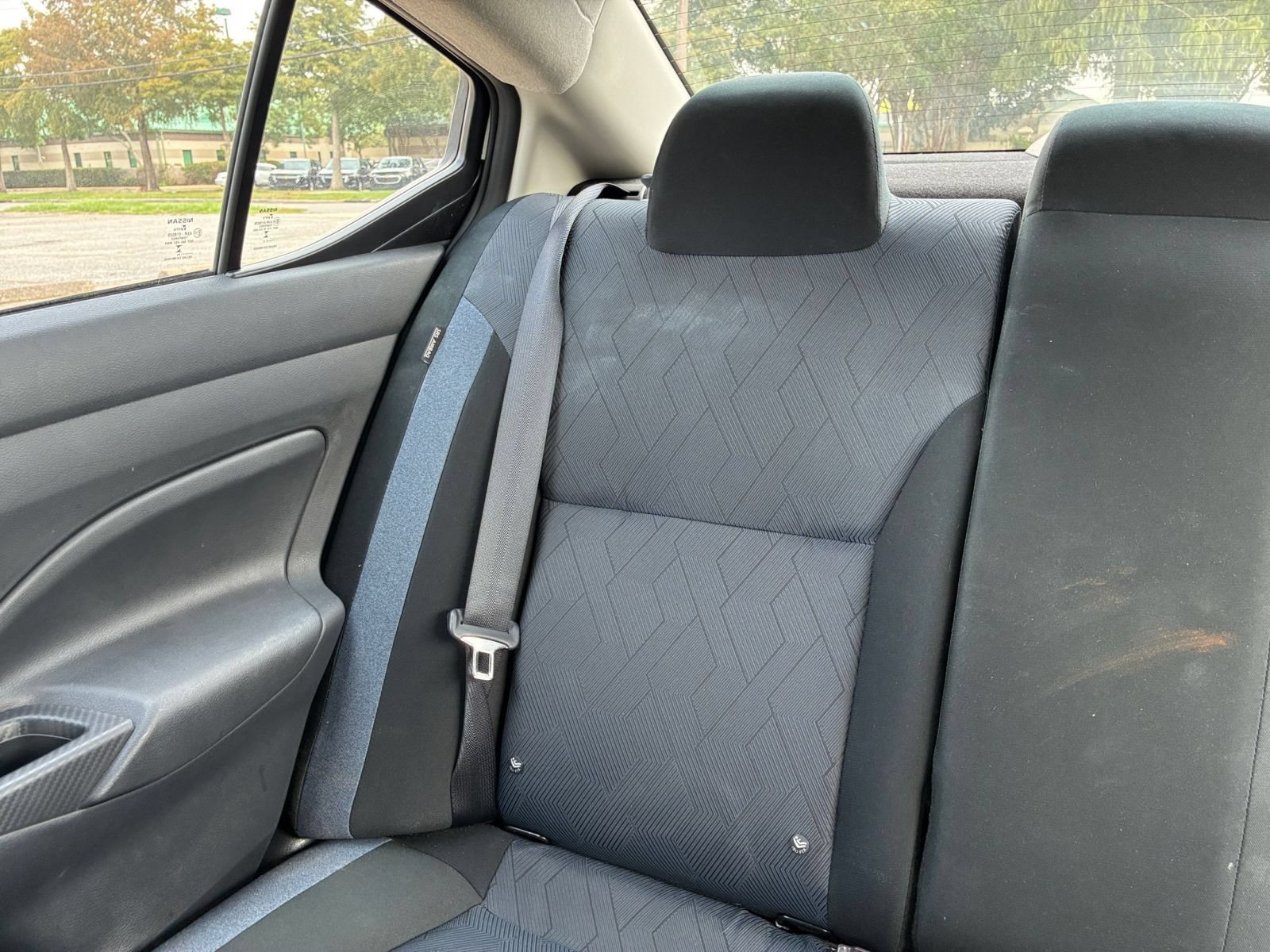 Used 2025 Nissan Versa SV FWD image 36