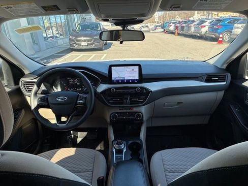 Certified 2022 Ford Escape SE w/ Convenience Package image 15