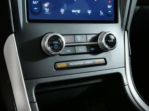 Certified 2024 Ford Edge SEL w/ Convenience Package AWD/4WD image 19