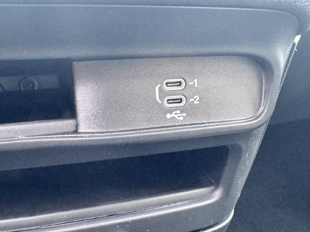 New 2026 Chrysler Pacifica Select FWD image 21