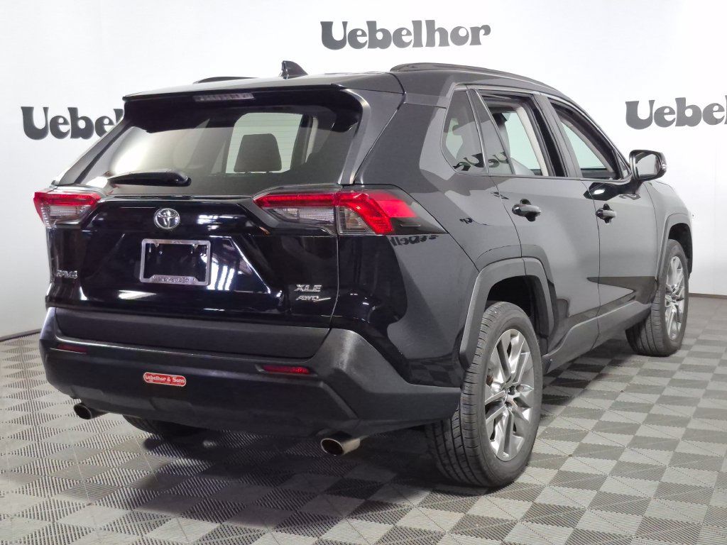 Used 2019 Toyota RAV4 XLE Premium w/ Cold Weather Package AWD/4WD image 7