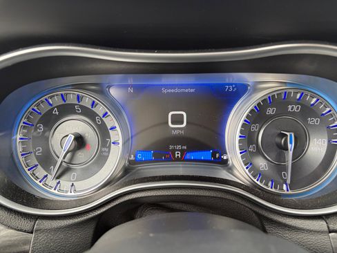 Used 2021 Chrysler 300 Touring w/ Driver Convenience Group AWD/4WD image 24