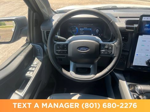 Used 2025 Ford F150 Lightning Flash AWD/4WD image 18