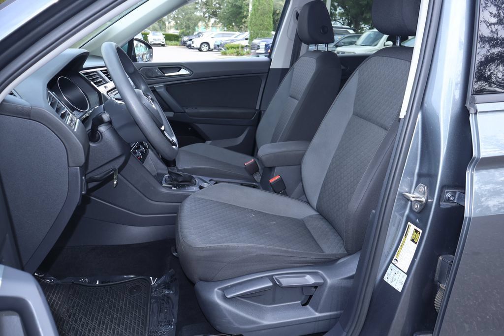Used 2019 Volkswagen Tiguan S AWD/4WD image 12