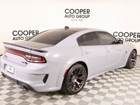 Used 2022 Dodge Charger SRT Hellcat w/ Harman/Kardon Audio Group image 21