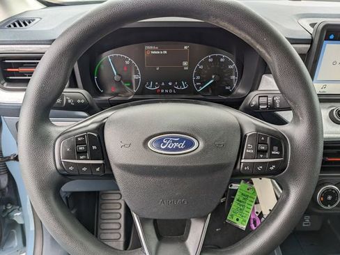 Used 2023 Ford Maverick XLT image 31