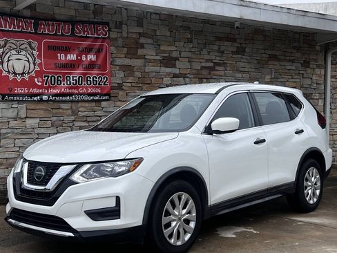 Used 2018 Nissan Rogue S FWD image 2
