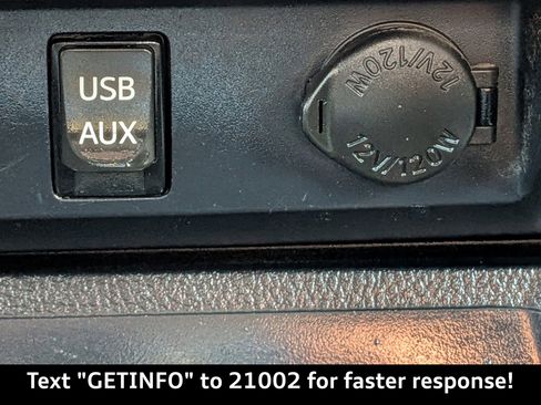 Used 2017 Toyota Tundra SR5 w/ SR5 Upgrade Package image 25