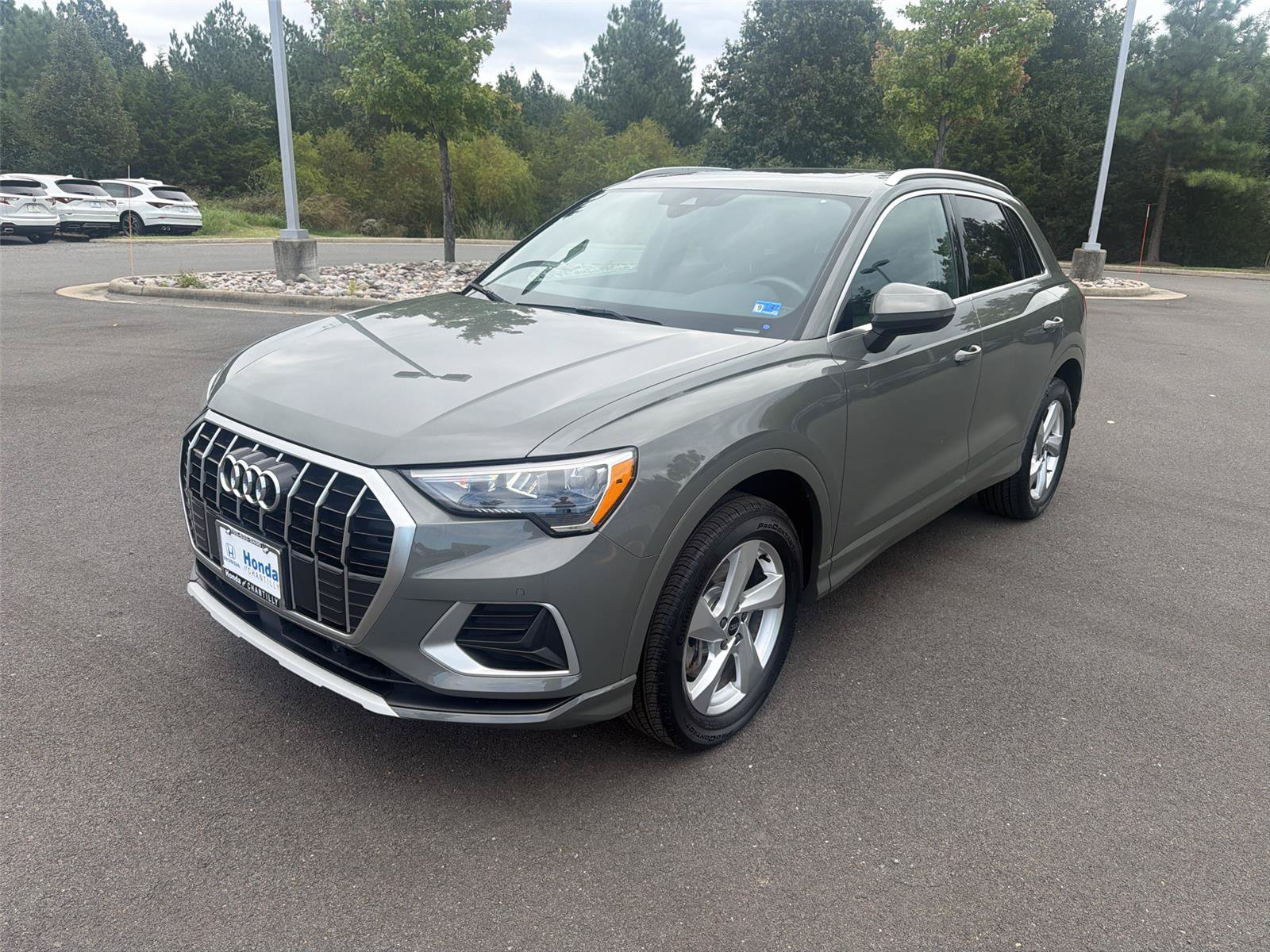 Used 2022 Audi Q3 2.0T Premium AWD/4WD image 3