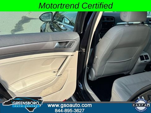 Used 2018 Volkswagen Golf Alltrack SE image 16