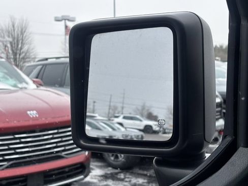 Used 2020 Jeep Wrangler Unlimited Sport image 32