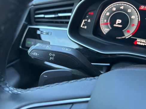 Used 2022 Audi Q7 3.0T Premium image 19
