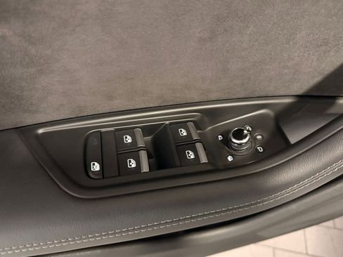 Used 2019 Audi S4 Premium Plus w/ Premium Plus Package image 15