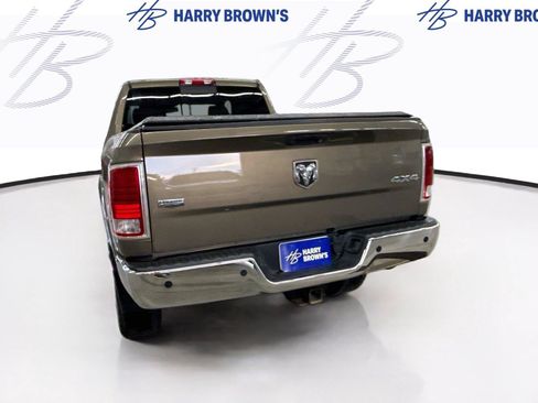 Used 2015 RAM 2500 Laramie w/ Convenience Group AWD/4WD image 9
