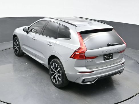 Used 2024 Volvo XC60 B5 Core w/ Protection Package Premier AWD/4WD image 35
