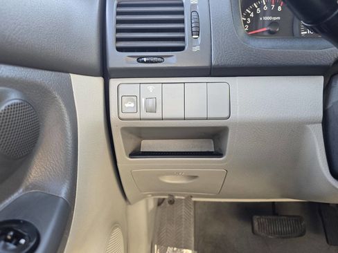 Used 2006 Kia Spectra EX image 23