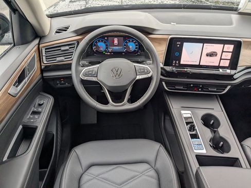 New 2026 Volkswagen Atlas SE image 31