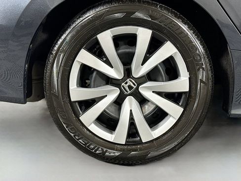 Used 2025 Honda Civic LX image 29