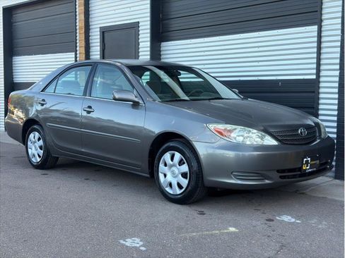 Used 2003 Toyota Camry LE FWD image 11