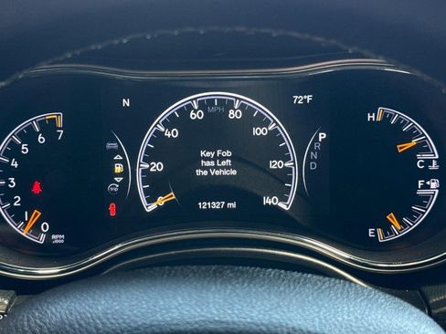 Used 2016 Jeep Grand Cherokee Limited RWD image 18