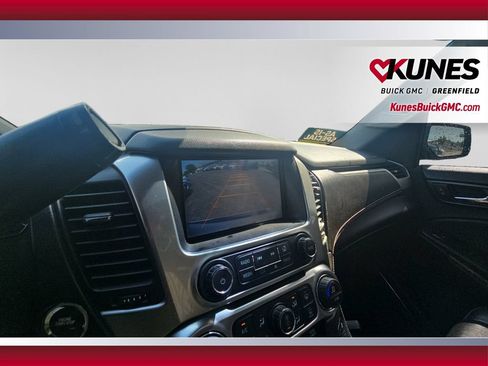 Used 2015 Chevrolet Suburban LTZ AWD/4WD image 19