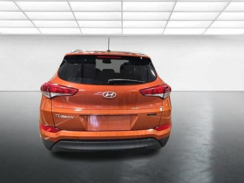 Used 2017 Hyundai Tucson SE w/ SE Popular Package 02 FWD image 6