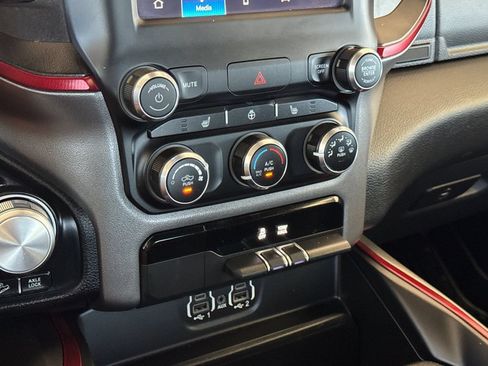 Used 2022 RAM 1500 Rebel w/ Rebel Level A Equipment Group AWD/4WD image 18
