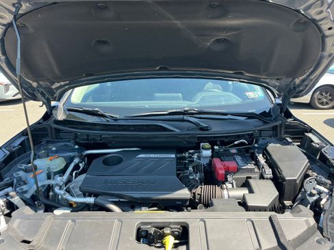 Used 2025 Nissan Rogue SV AWD/4WD image 34
