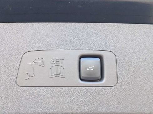 Used 2020 Lincoln Corsair Reserve w/ Equipment Group 202A AWD/4WD image 14