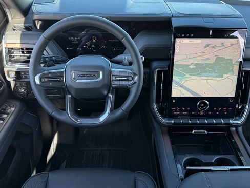 New 2026 GMC Yukon XL Denali w/ Sun & Power Step Package image 9