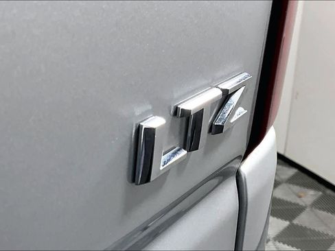 Used 2020 Chevrolet Silverado 2500 LTZ w/ LTZ Plus Package image 9