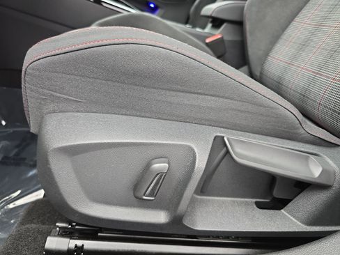 Certified 2024 Volkswagen GTI SE FWD image 28