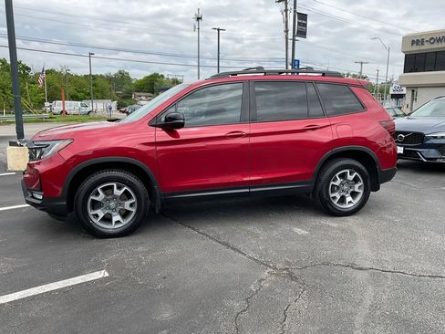 Used 2023 Honda Passport TrailSport image 4