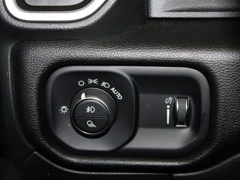 Used 2023 RAM 1500 Lone Star image 23