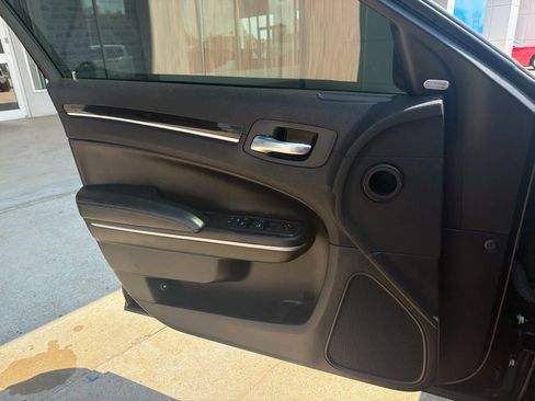 Used 2021 Chrysler 300 S RWD image 22